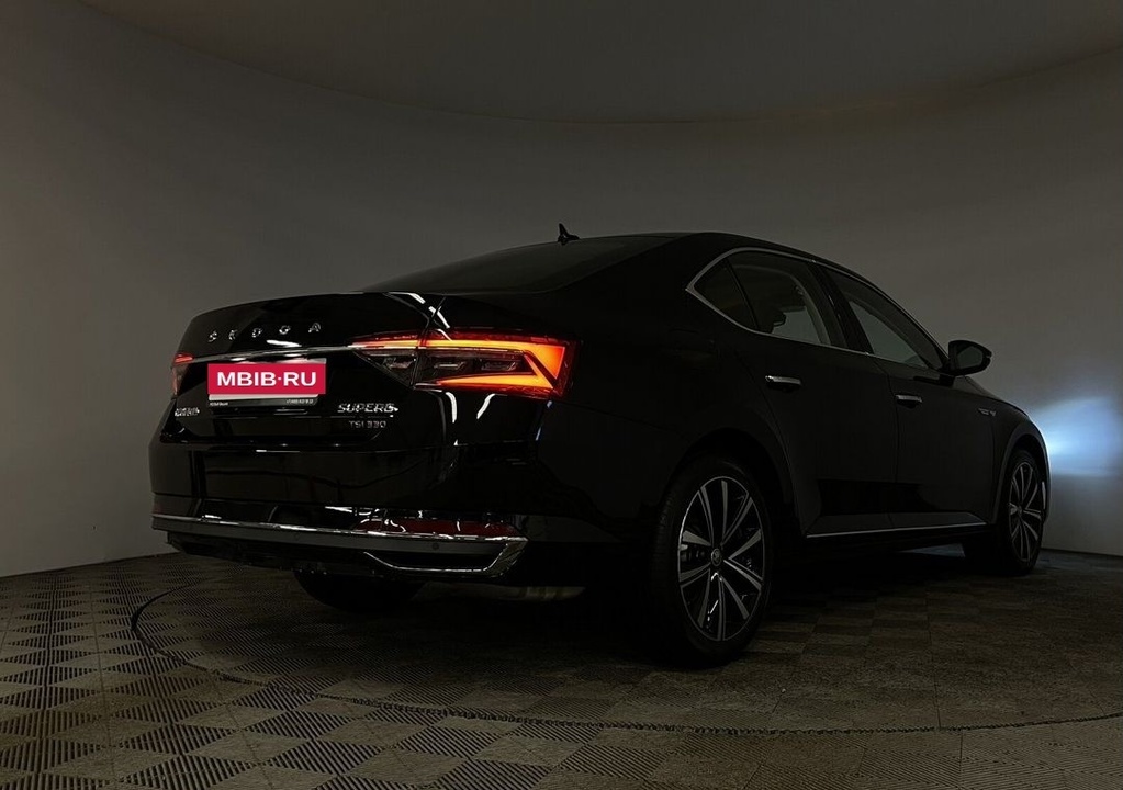 Skoda Superb, 2024 год, 3 630 000 рублей, 6 фотография