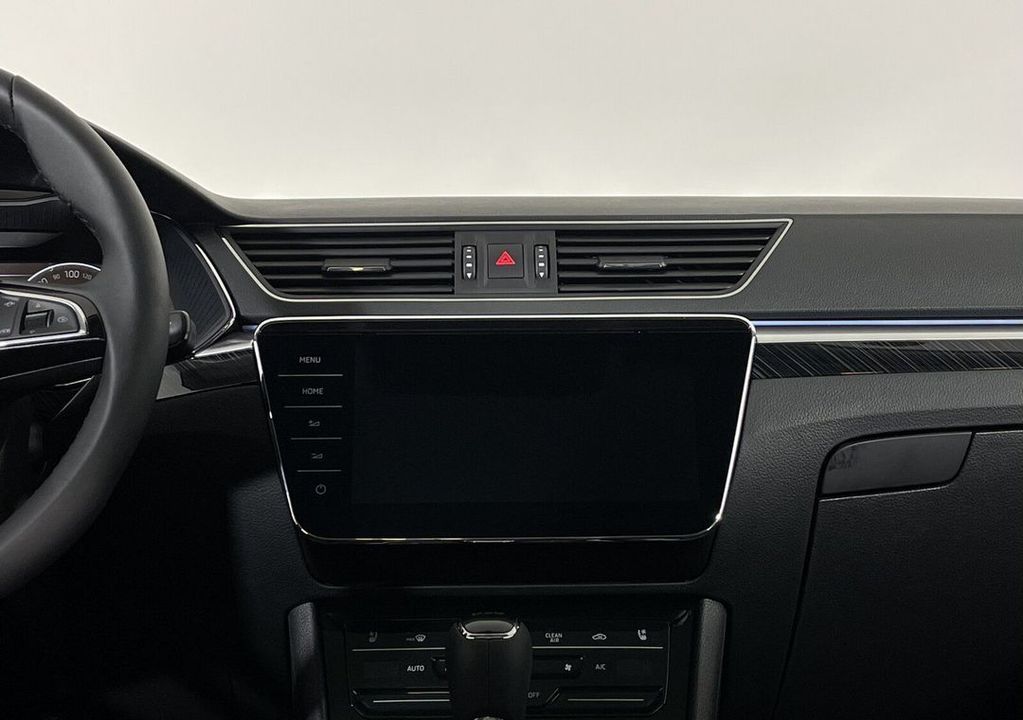 Skoda Superb, 2024 год, 3 630 000 рублей, 15 фотография