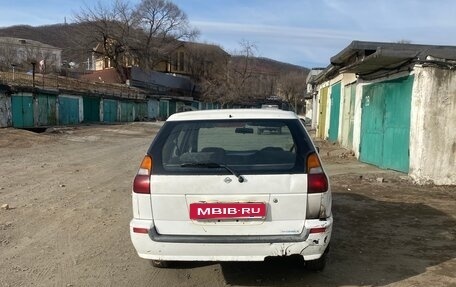 Nissan Wingroad I, 1998 год, 135 000 рублей, 4 фотография