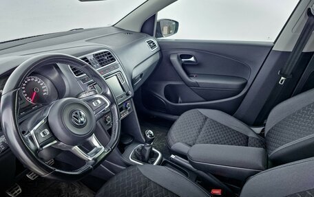 Volkswagen Polo VI (EU Market), 2018 год, 915 000 рублей, 9 фотография