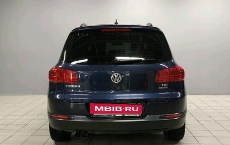 Volkswagen Tiguan I, 2011 год, 950 000 рублей, 6 фотография