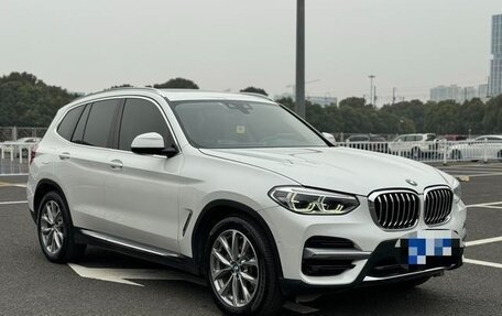 BMW X3, 2020 год, 3 090 000 рублей, 3 фотография