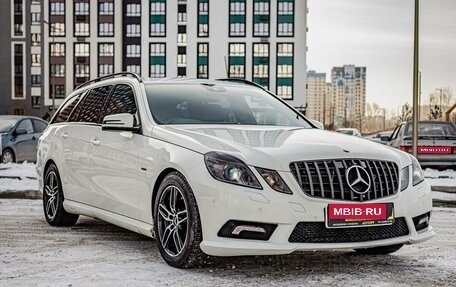 Mercedes-Benz E-Класс, 2011 год, 1 785 000 рублей, 1 фотография