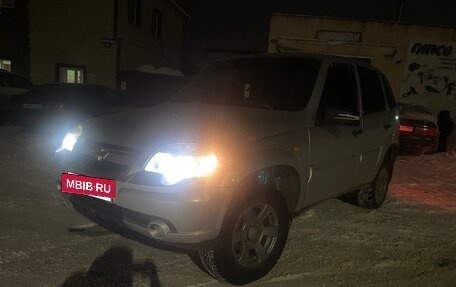 Chevrolet Niva I рестайлинг, 2009 год, 380 000 рублей, 3 фотография