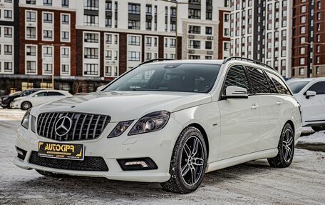 Mercedes-Benz E-Класс, 2011 год, 1 785 000 рублей, 4 фотография