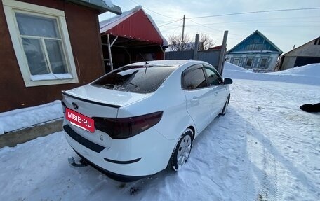 KIA Rio III рестайлинг, 2015 год, 1 100 000 рублей, 4 фотография