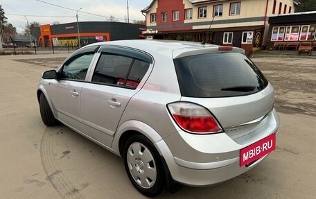 Opel Astra H, 2005 год, 550 000 рублей, 3 фотография