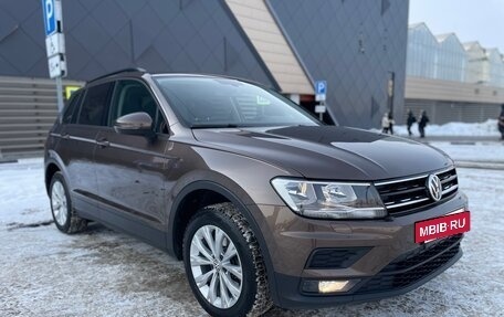 Volkswagen Tiguan II, 2018 год, 2 349 000 рублей, 3 фотография