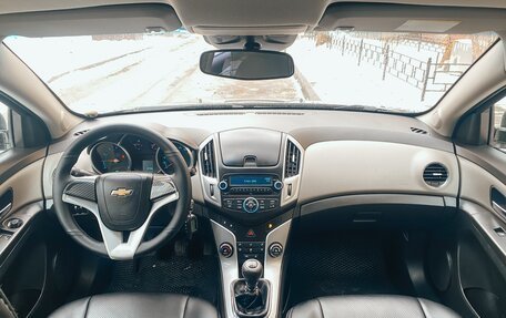 Chevrolet Cruze II, 2012 год, 695 000 рублей, 9 фотография