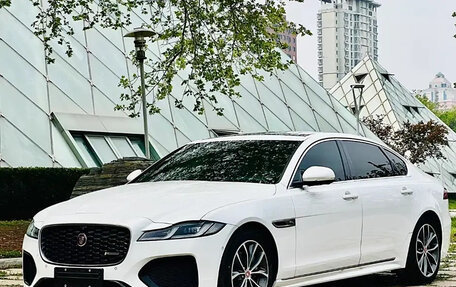 Jaguar XF II, 2022 год, 3 500 000 рублей, 1 фотография