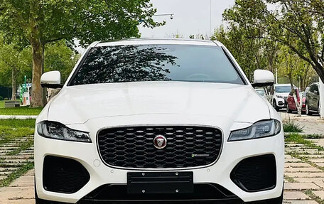 Jaguar XF II, 2022 год, 3 500 000 рублей, 2 фотография