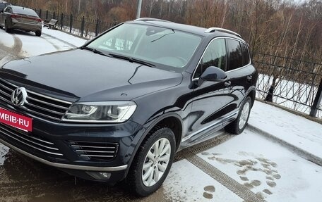 Volkswagen Touareg III, 2018 год, 3 750 000 рублей, 2 фотография