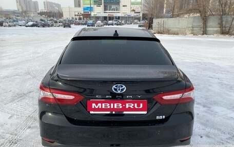 Toyota Camry, 2019 год, 2 600 000 рублей, 9 фотография