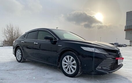 Toyota Camry, 2019 год, 2 600 000 рублей, 13 фотография