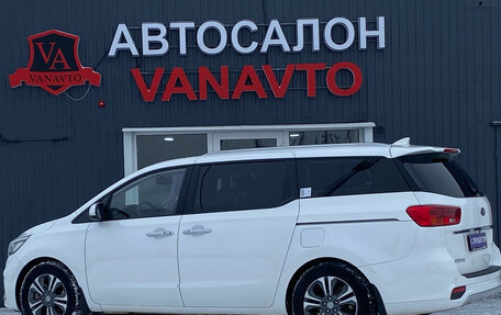 KIA Carnival III, 2019 год, 2 890 000 рублей, 6 фотография