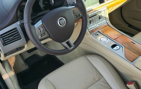 Jaguar XF I рестайлинг, 2008 год, 1 570 000 рублей, 23 фотография