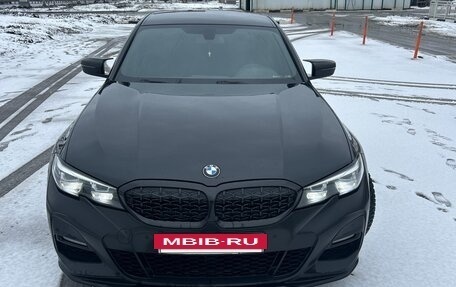 BMW 3 серия, 2019 год, 3 000 000 рублей, 2 фотография