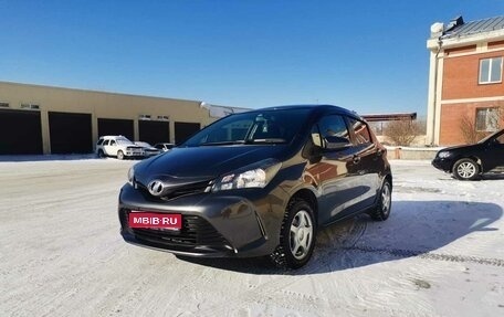 Toyota Vitz, 2014 год, 900 000 рублей, 1 фотография