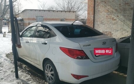 Hyundai Solaris II рестайлинг, 2014 год, 715 000 рублей, 2 фотография