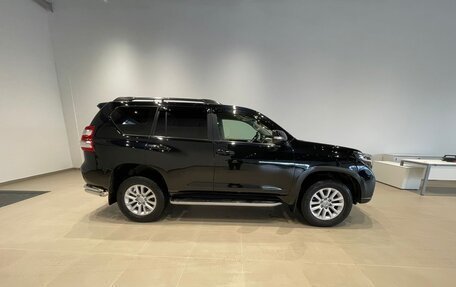 Toyota Land Cruiser Prado 150 рестайлинг 2, 2014 год, 2 600 000 рублей, 5 фотография