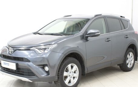 Toyota RAV4, 2015 год, 2 469 000 рублей, 1 фотография