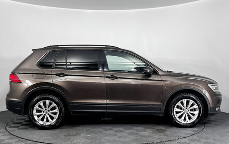 Volkswagen Tiguan II, 2020 год, 2 860 000 рублей, 4 фотография