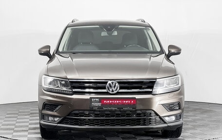 Volkswagen Tiguan II, 2020 год, 2 860 000 рублей, 2 фотография