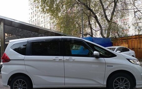 Honda Freed II, 2019 год, 1 800 000 рублей, 25 фотография