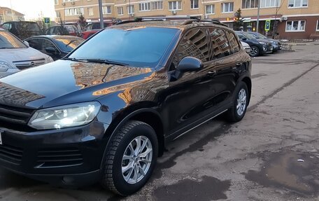 Volkswagen Touareg III, 2011 год, 1 920 000 рублей, 8 фотография