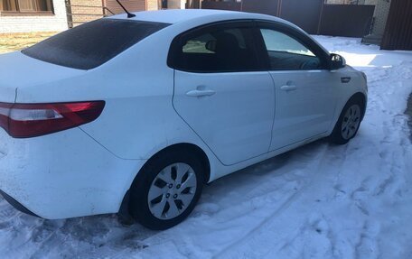 KIA Rio III рестайлинг, 2013 год, 750 000 рублей, 8 фотография