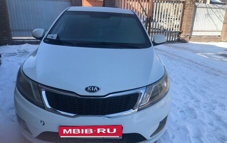 KIA Rio III рестайлинг, 2013 год, 750 000 рублей, 3 фотография