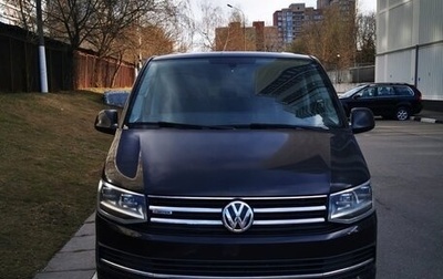 Volkswagen Caravelle T6 рестайлинг, 2017 год, 4 000 000 рублей, 1 фотография