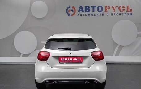 Mercedes-Benz A-Класс, 2016 год, 1 370 000 рублей, 4 фотография