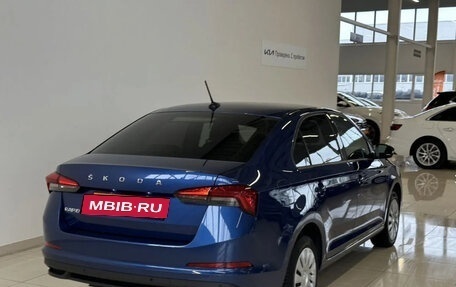 Skoda Rapid II, 2021 год, 1 790 000 рублей, 4 фотография