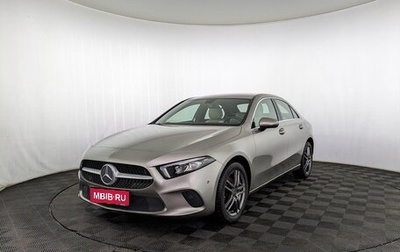 Mercedes-Benz A-Класс, 2019 год, 2 750 000 рублей, 1 фотография