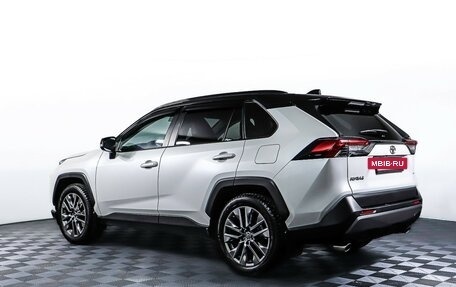 Toyota RAV4, 2022 год, 3 997 000 рублей, 7 фотография