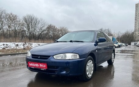 Mitsubishi Colt VI рестайлинг, 2001 год, 310 000 рублей, 1 фотография