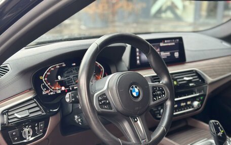 BMW 5 серия, 2020 год, 4 650 000 рублей, 8 фотография