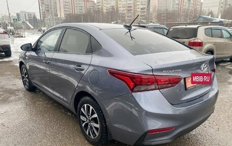 Hyundai Solaris II рестайлинг, 2018 год, 1 350 000 рублей, 3 фотография