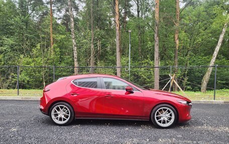 Mazda 3, 2020 год, 1 950 000 рублей, 4 фотография