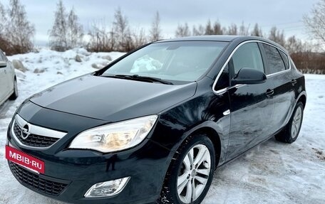 Opel Astra J, 2011 год, 599 999 рублей, 6 фотография