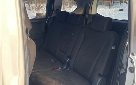 Honda Freed I, 2015 год, 1 430 000 рублей, 20 фотография