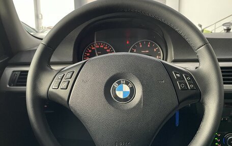 BMW 3 серия, 2007 год, 897 000 рублей, 21 фотография