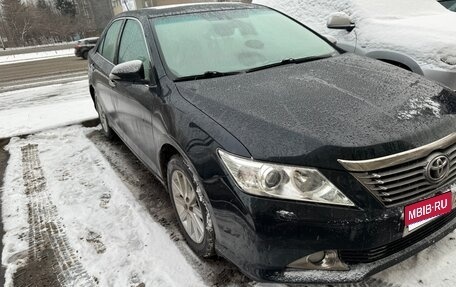 Toyota Camry, 2014 год, 1 990 000 рублей, 2 фотография