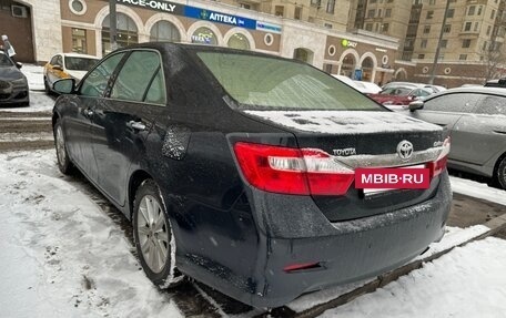 Toyota Camry, 2014 год, 1 990 000 рублей, 3 фотография