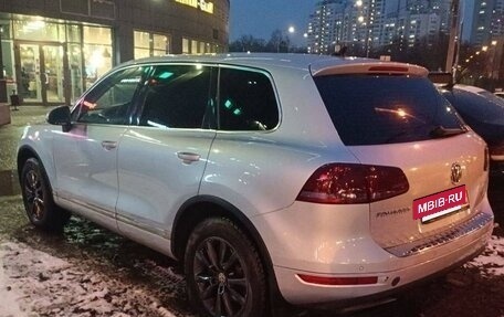 Volkswagen Touareg III, 2010 год, 1 730 000 рублей, 4 фотография