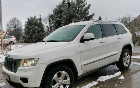 Jeep Grand Cherokee, 2012 год, 1 800 000 рублей, 11 фотография