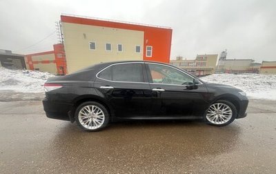 Toyota Camry, 2020 год, 4 000 000 рублей, 1 фотография