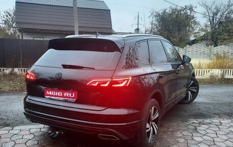 Volkswagen Touareg III, 2019 год, 4 650 000 рублей, 1 фотография