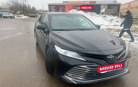 Toyota Camry, 2020 год, 4 000 000 рублей, 2 фотография